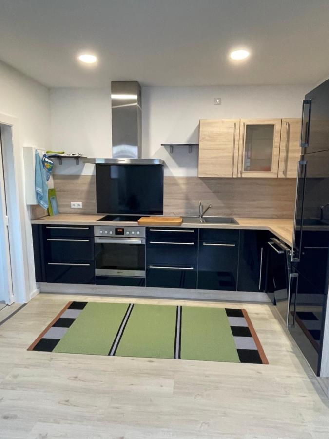 Near Holstentor Modern Apartment Near The Center With Wifi Lubeck Exterior photo